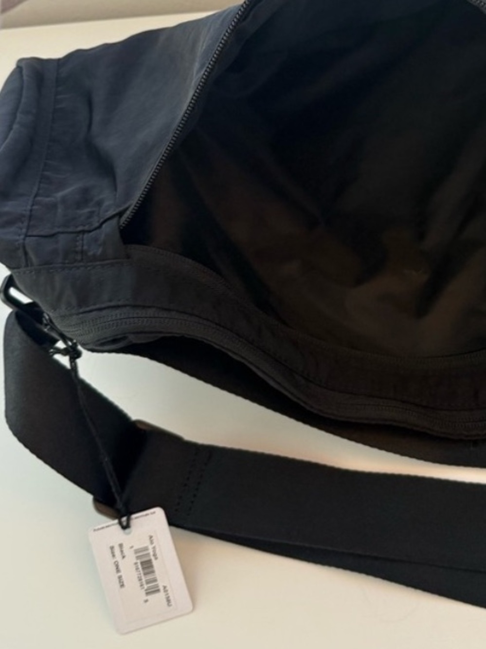 Alo Yoga Black Utility Yoga Mat Bag Carrier NWT - Picture 4 of 7